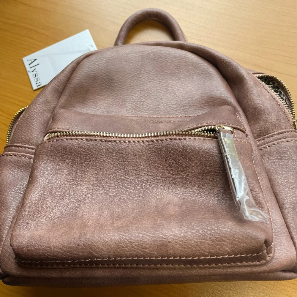 Everyday Brown Faux-Leather Women’s Backpack with Front Zip Pocket
